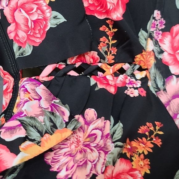 Terra & Sky Womens Swimsuit One Piece Black Floral Adjustable Straps 2X(20-22W) - Picture 3 of 14
